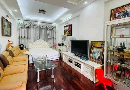 Bán nhà riêng 5 tầng phố Kim Giang, Quận Hoàng Mai, HN, giá 5 tỷ có co dãn